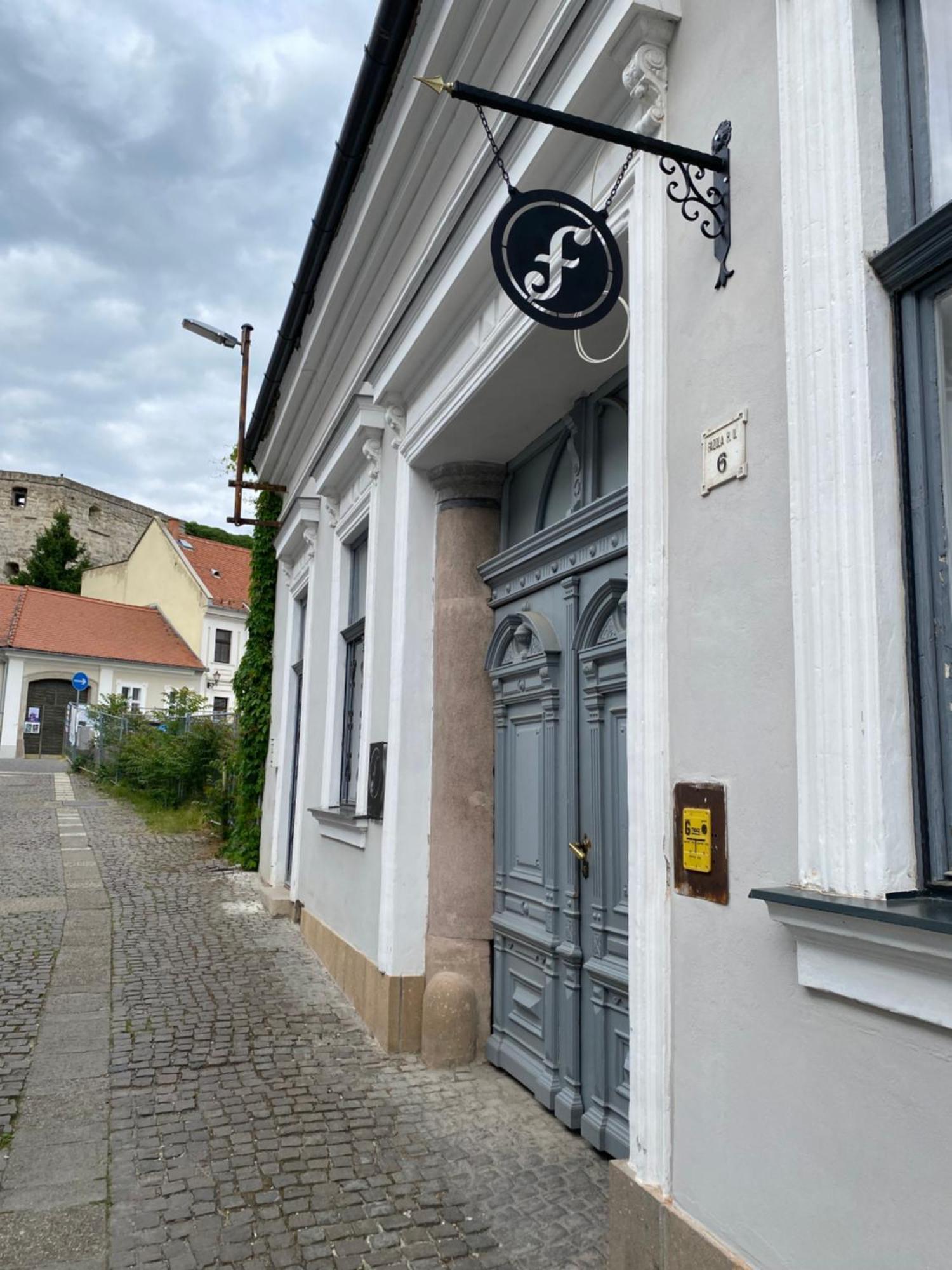 Fazola Eger